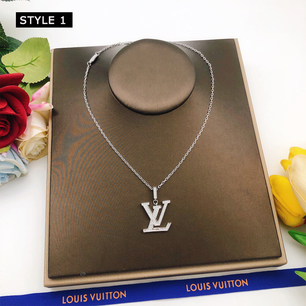 LV Idylle Blossom Necklace
