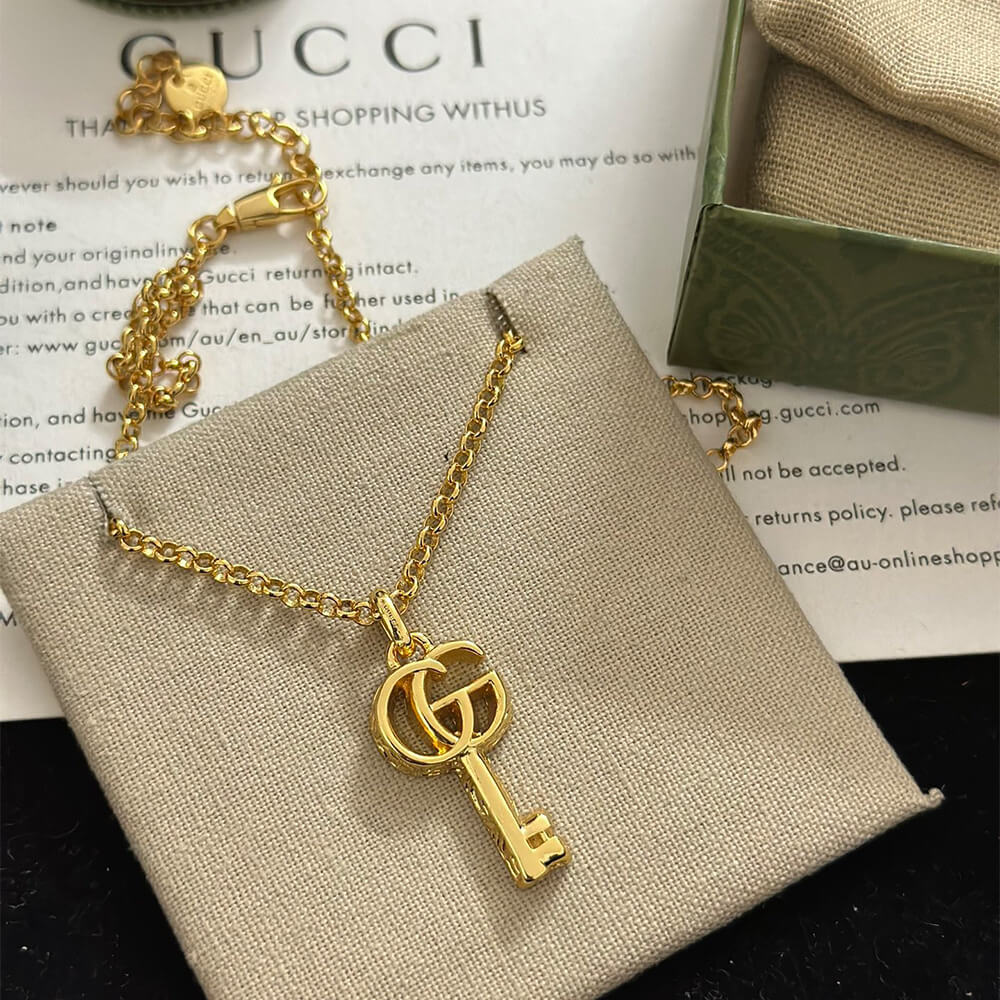 Gvc*1 NECKLACE