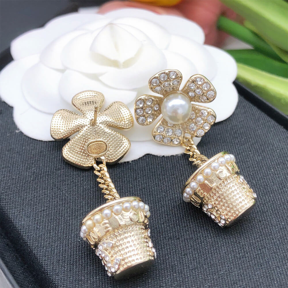 Ch**el D1am0nd EARRINGS