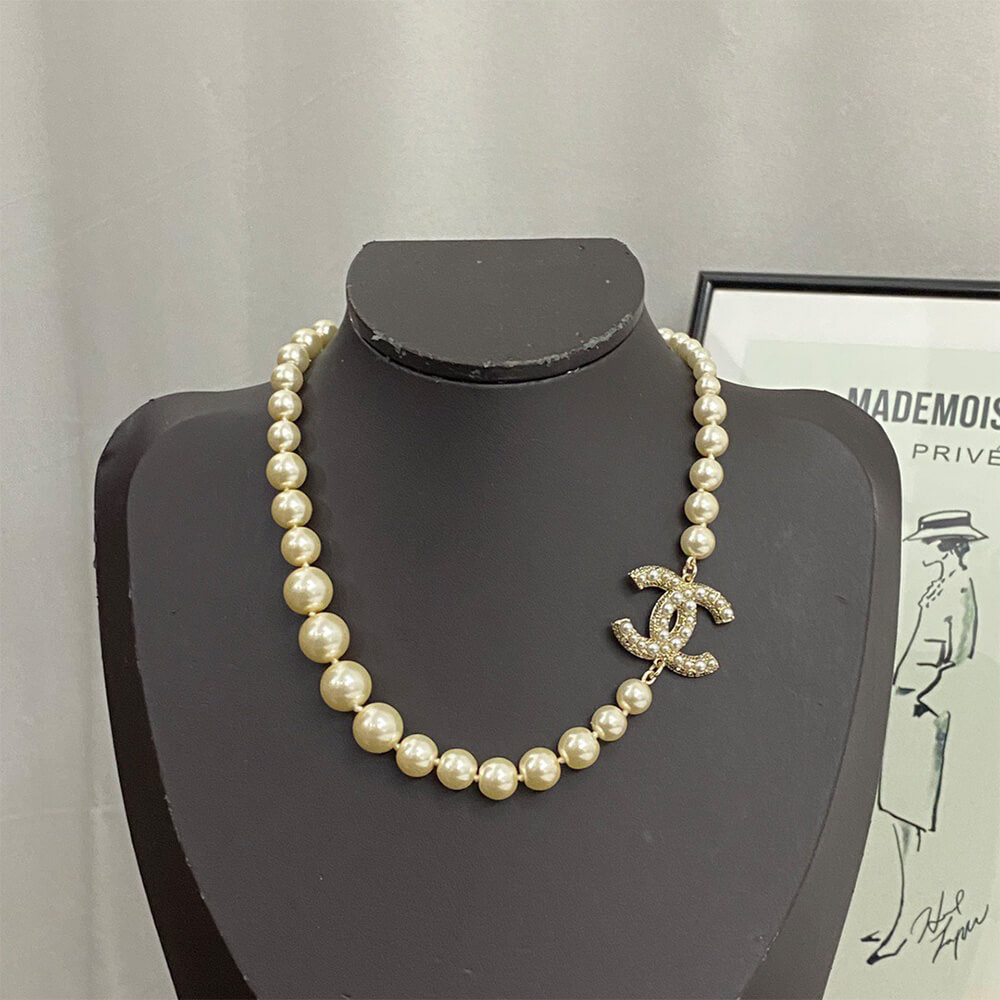 Ch**el PEARL NECKLACE