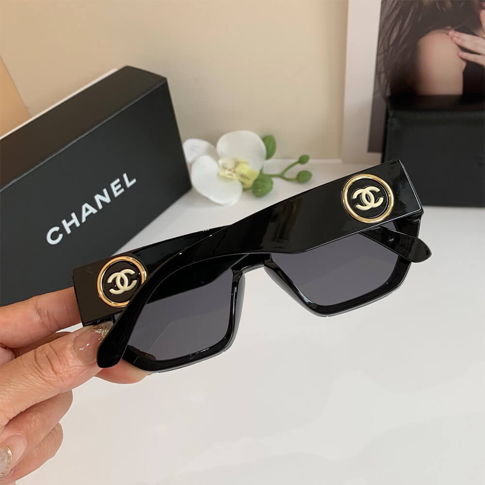Ch**el SUNGLASSES