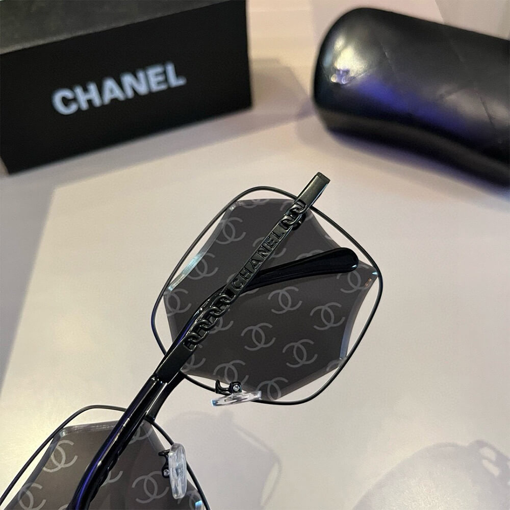 Ch**el SUNGLASSES