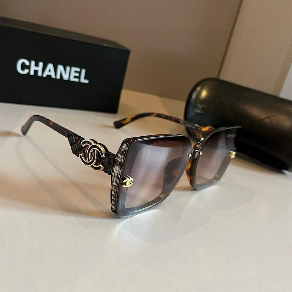 Ch**el SUNGLASSES
