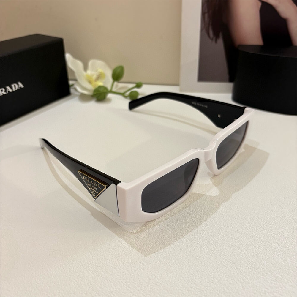 Pra*a SUNGLASSES