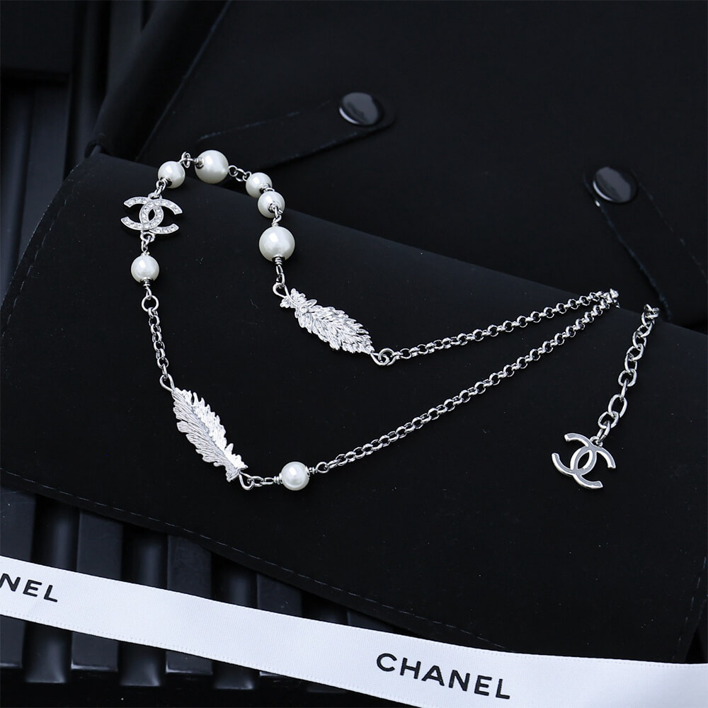 Ch**el Necklace