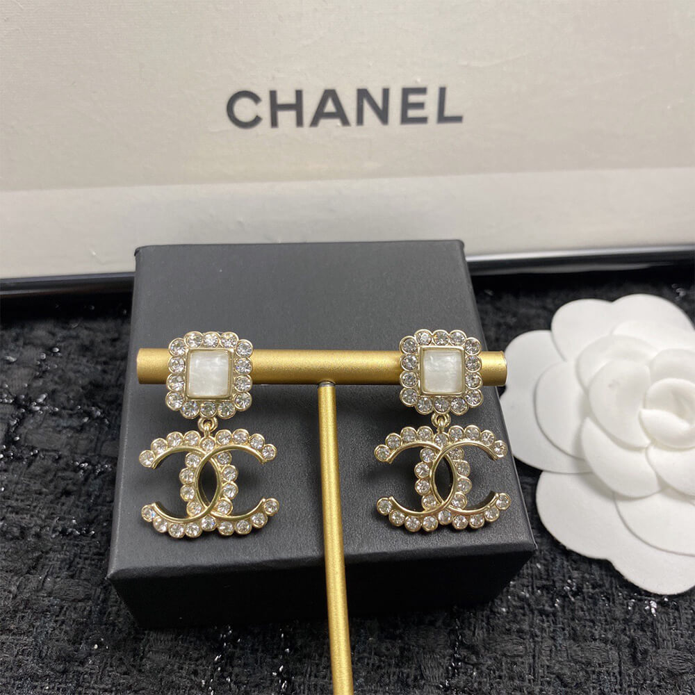 Ch**el D1am0nd EARRINGS