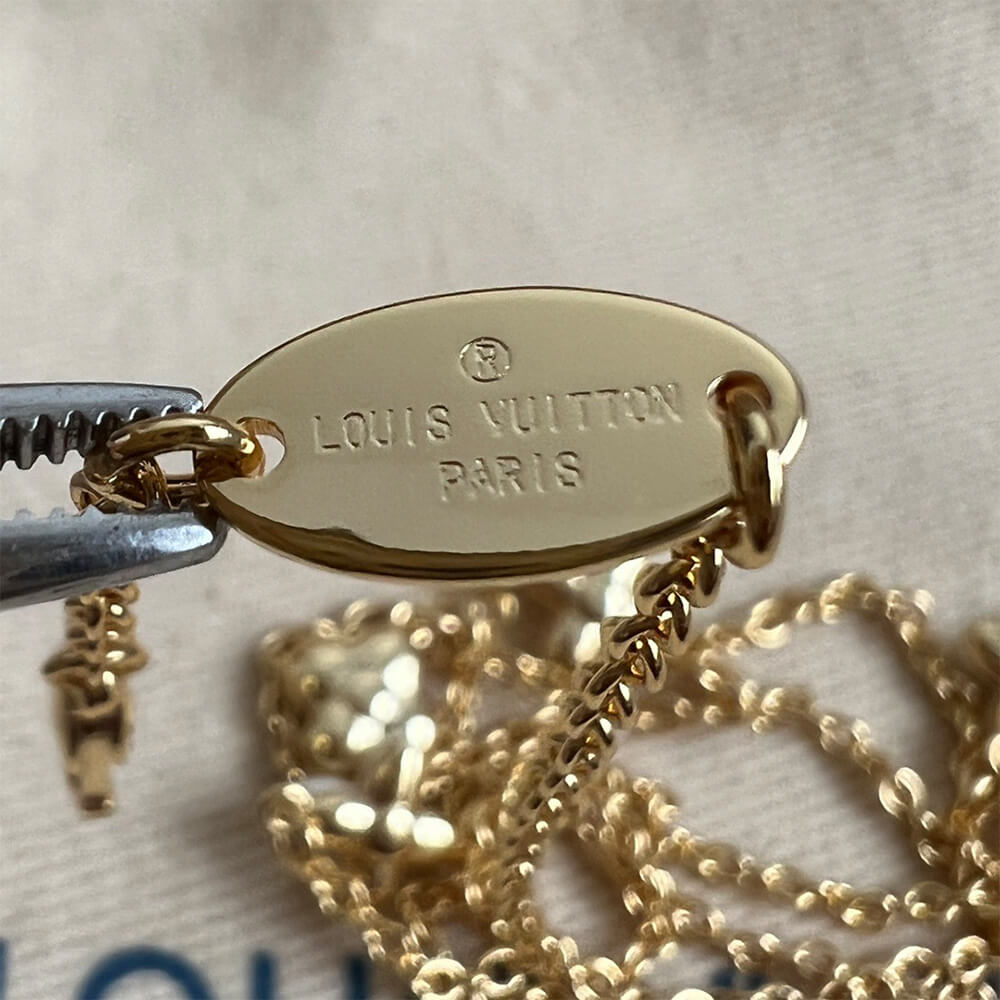 LV Floragram Necklace