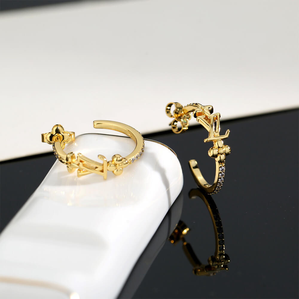 LV EARRINGS