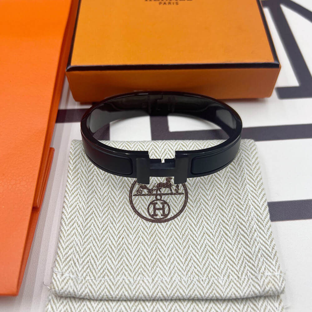H**me5 Clic H bracelet