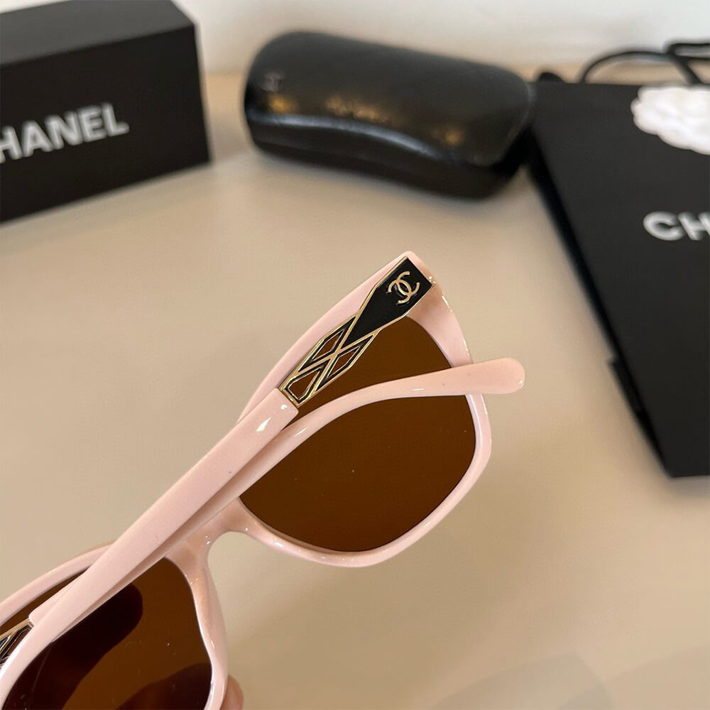 Ch**el SUNGLASSES