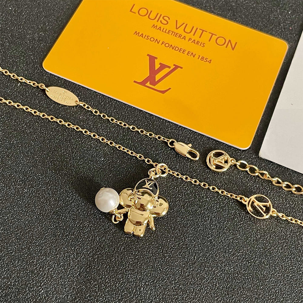 LV necklace