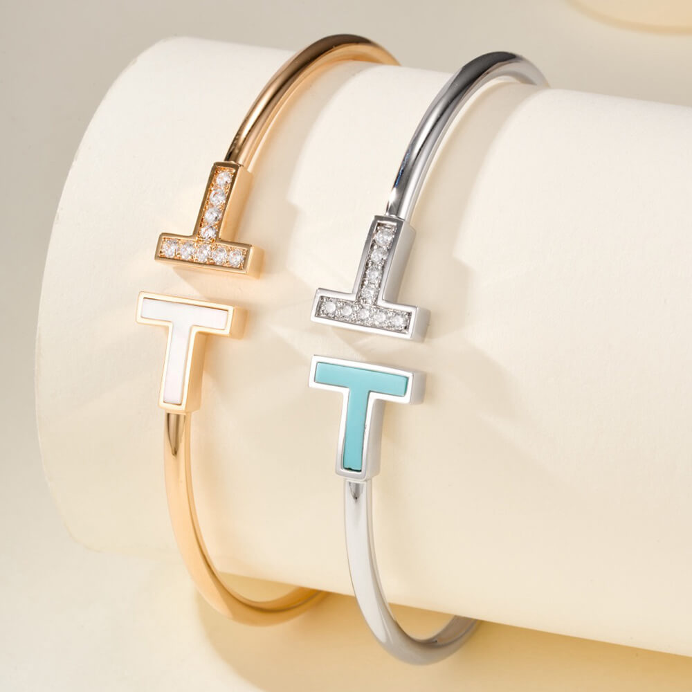 T*f*ny T D1am0nd and Turquoise Wire Bracelet(HIGH-END GRADE)