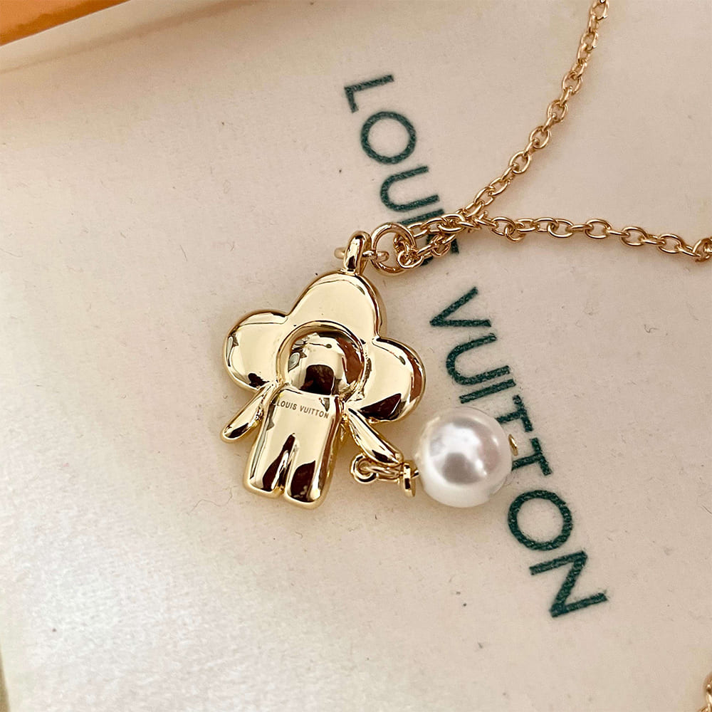LV necklace