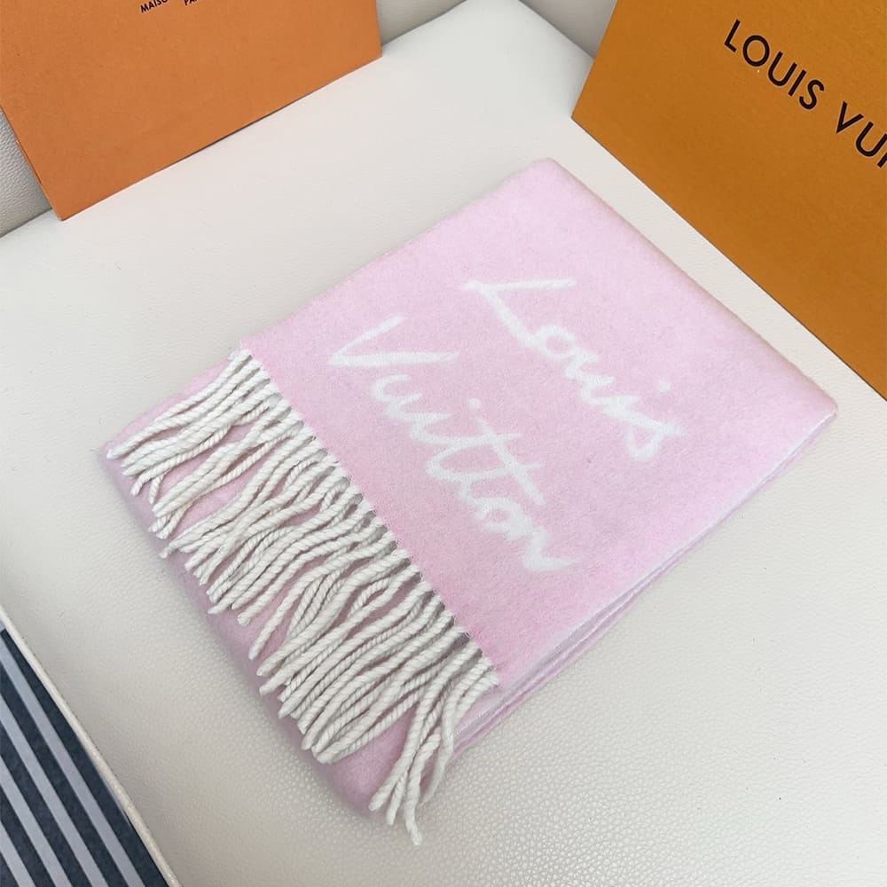 LV Fluffygram Scarf