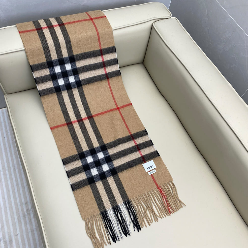 Bv*b*rry Check Cashmere Scarf