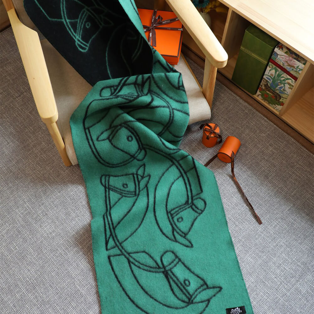 H**me5 Casaque Entrelacs Equestres scarf