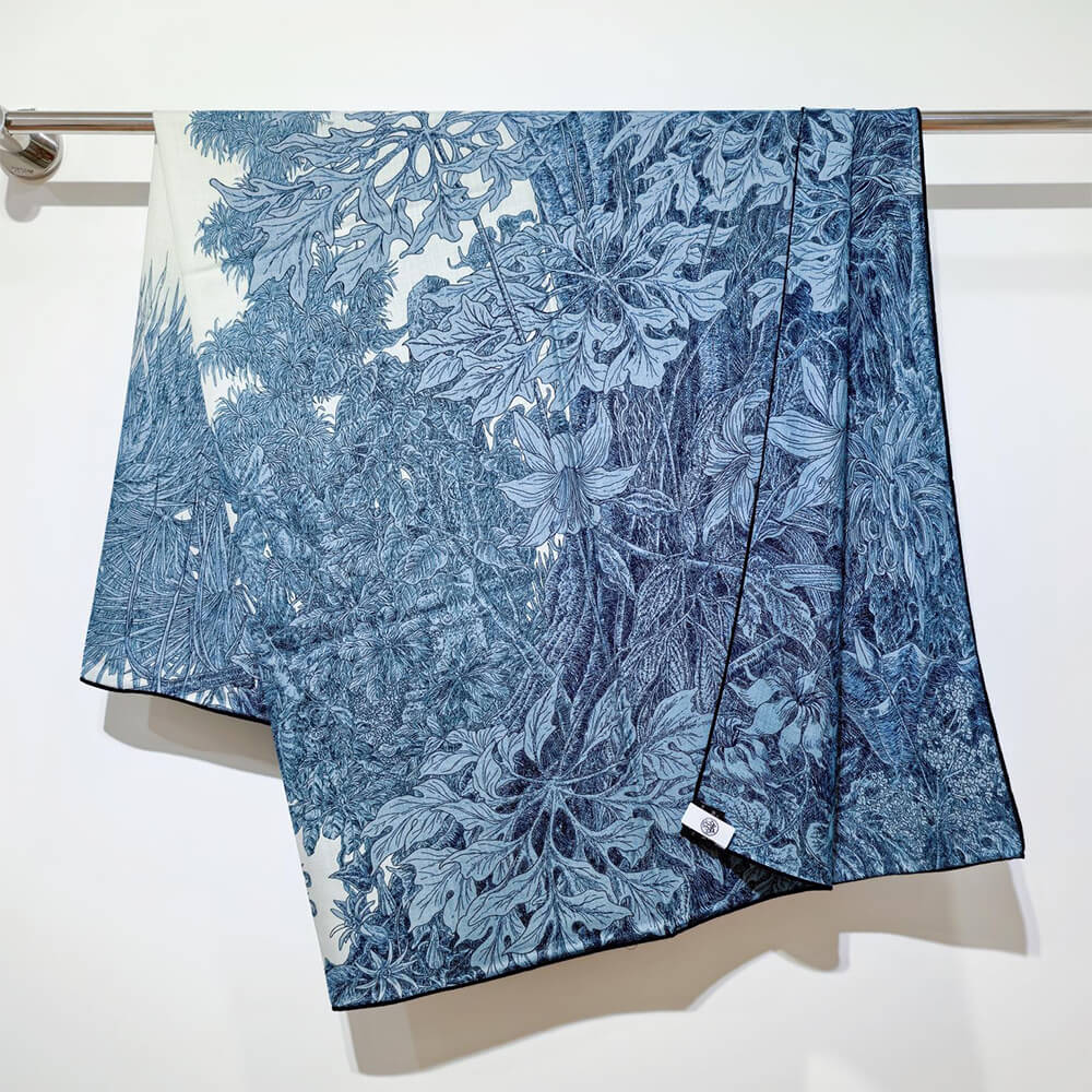 H**me5 All’Orto Botanico di Palermo shawl 140