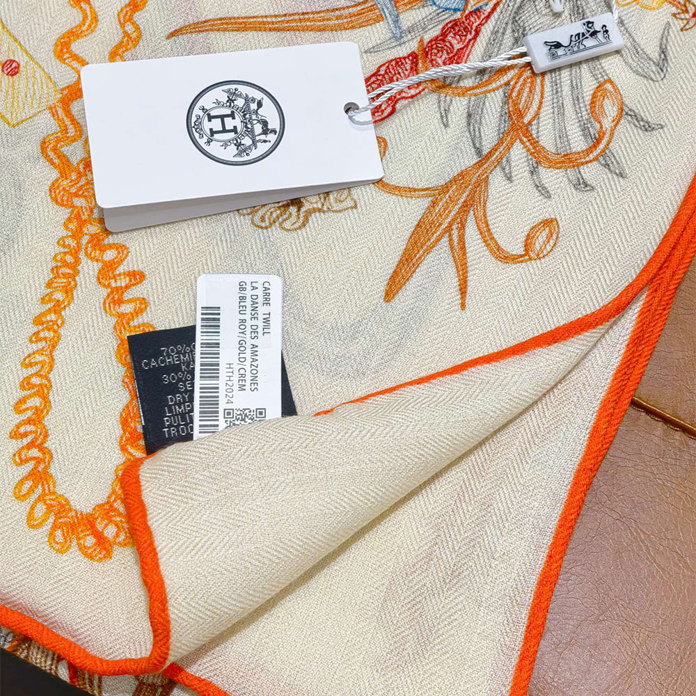 H**me5 Le Monde d’Herm??s shawl 140