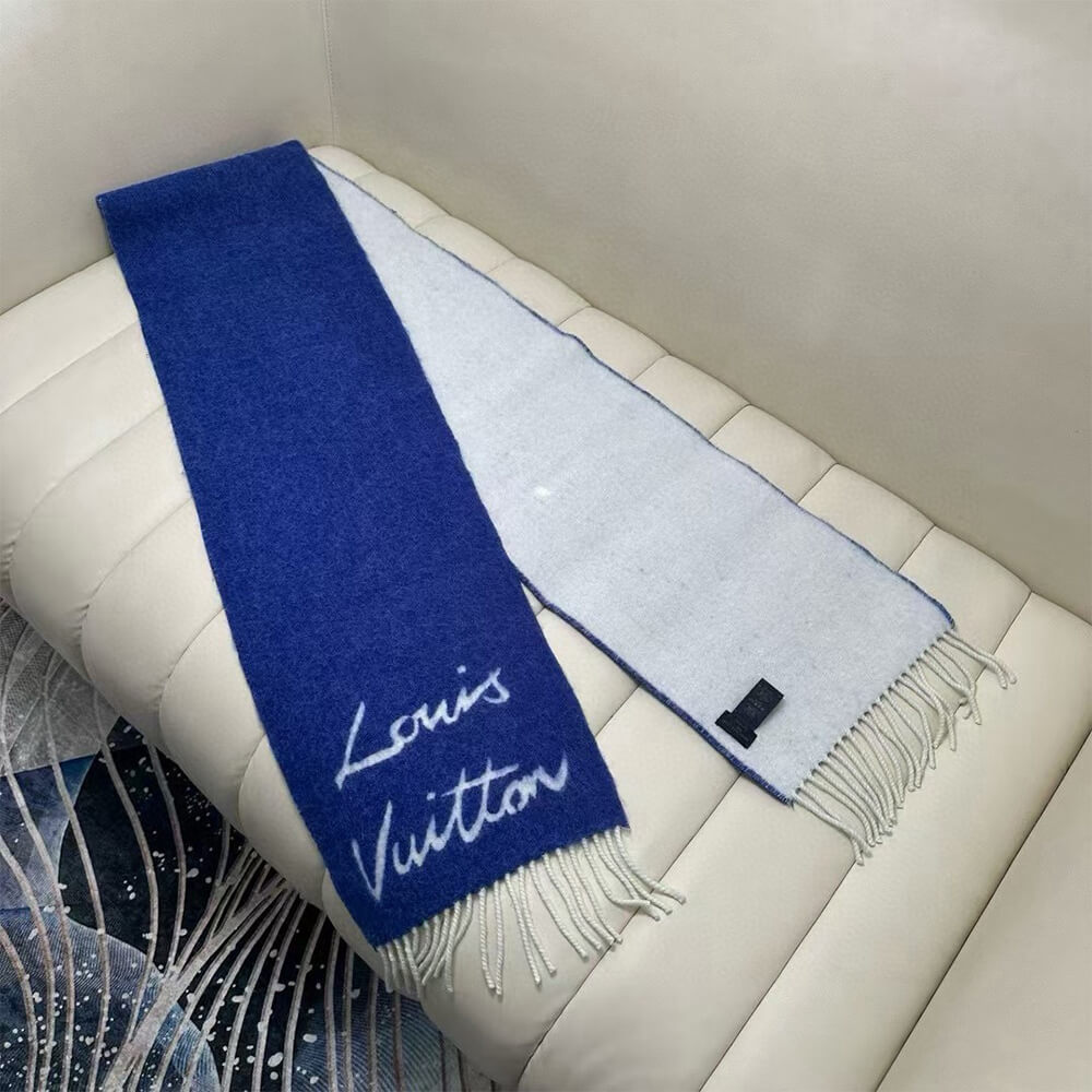 LV Fluffygram Scarf