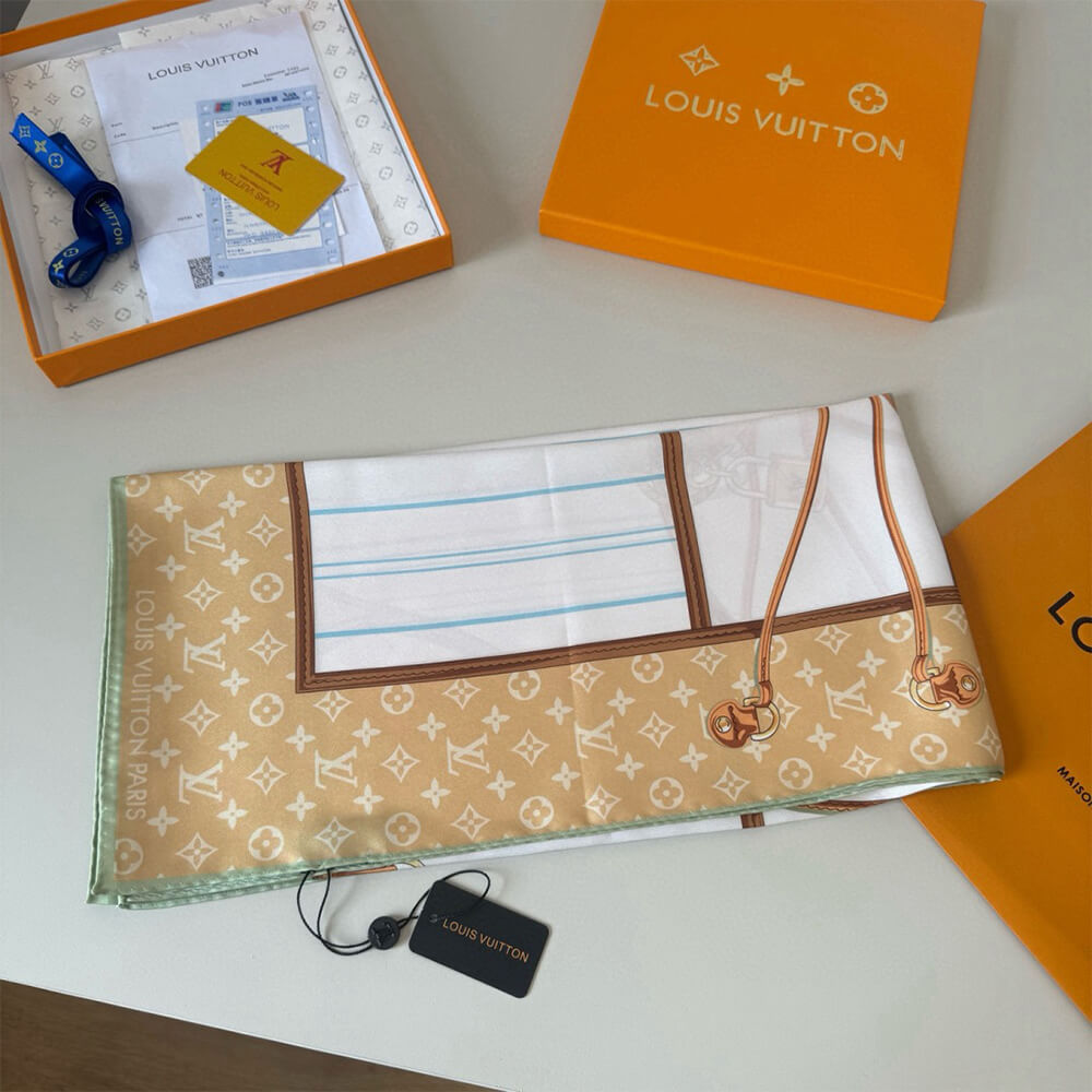 LV My Neverfull Square 90