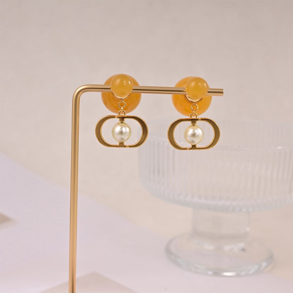 D10r Earrings
