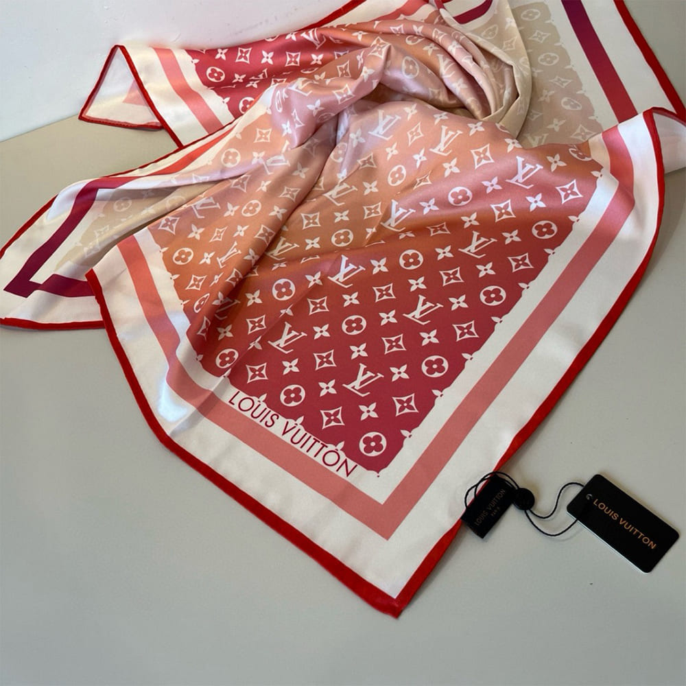 LV Sunrise Aquarelle Square 90