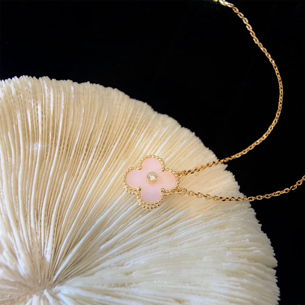 VCA necklace