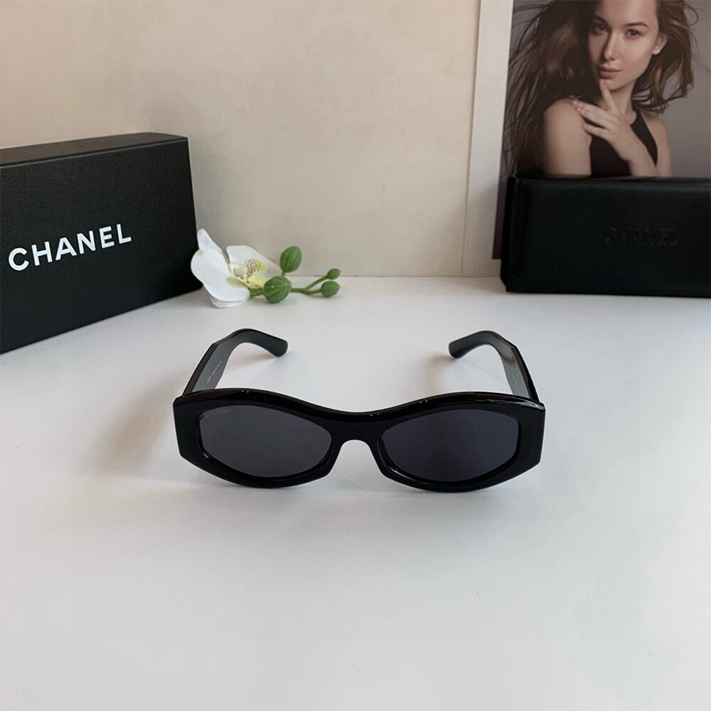 Ch**el SUNGLASSES