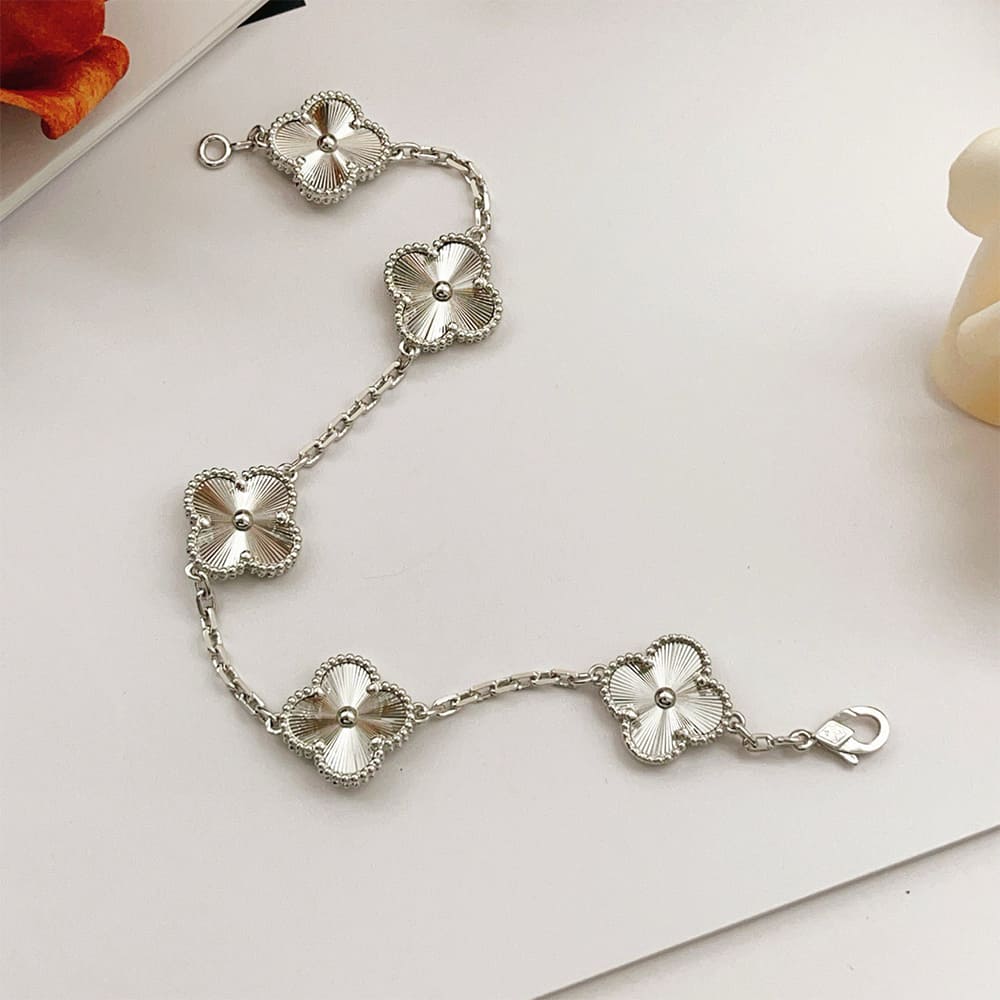 VCA Vintage Alhambra bracelet