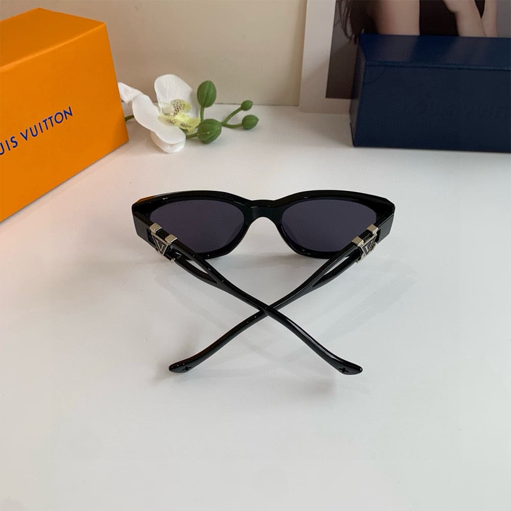 LV SUNGLASSES
