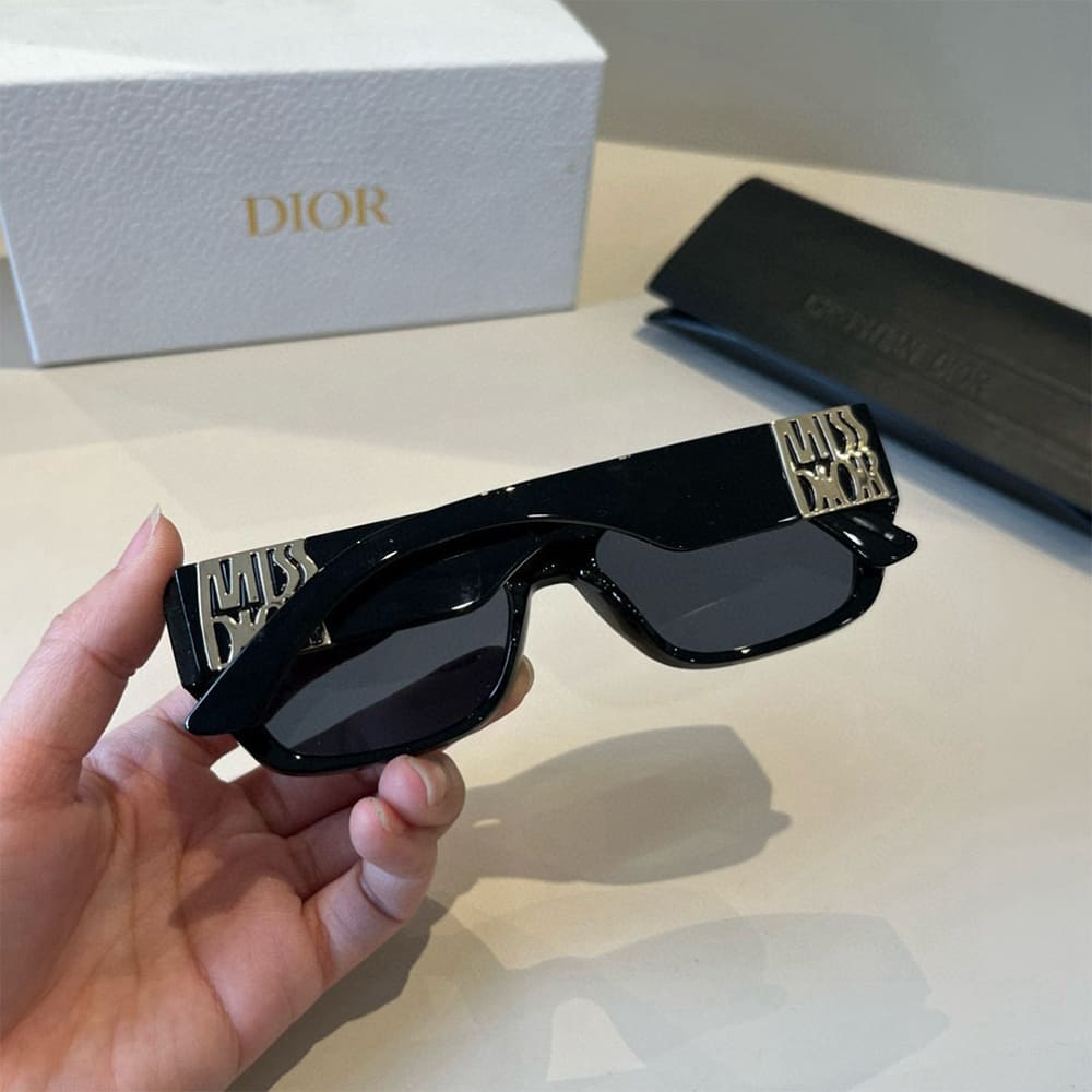 D10r SUNGLASSES