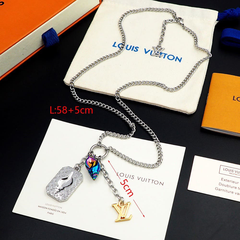 LV SHELL Necklace