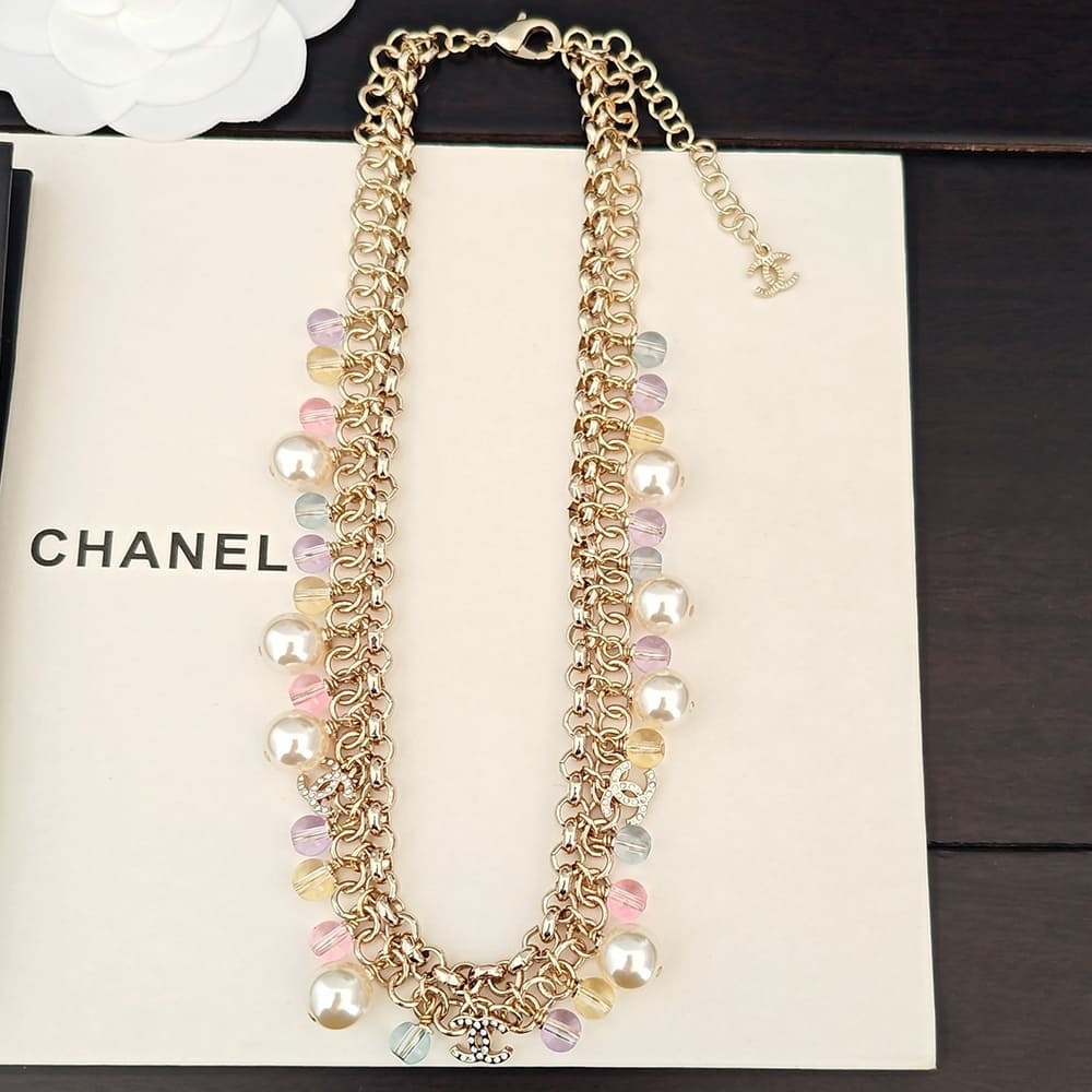 Ch**el necklace