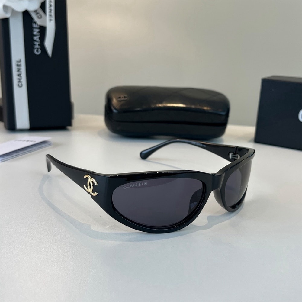 Ch**el Sunglasses