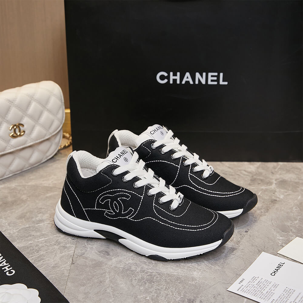 Ch**el Trainers