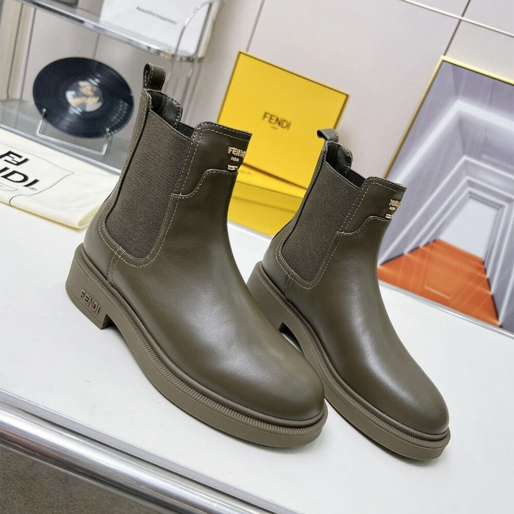 F**di Boots