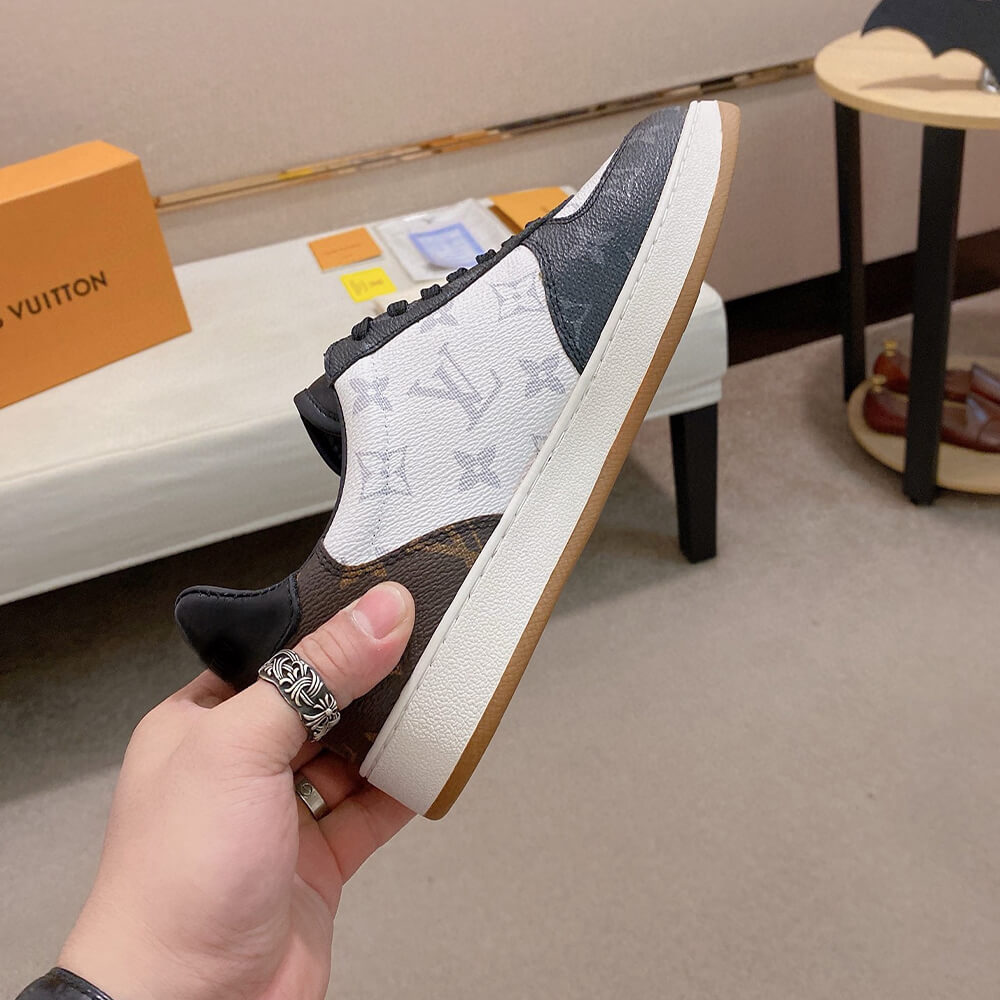 L0vis Vvtt0n Rivoli Sneaker