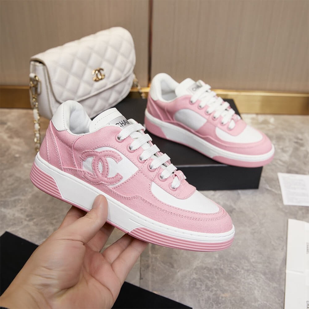 Ch**el Trainers