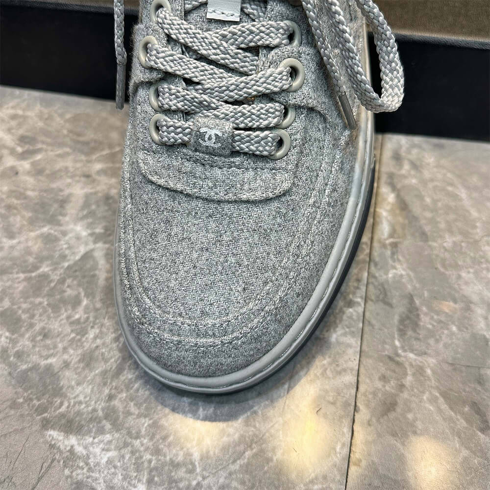 Ch**el Trainers