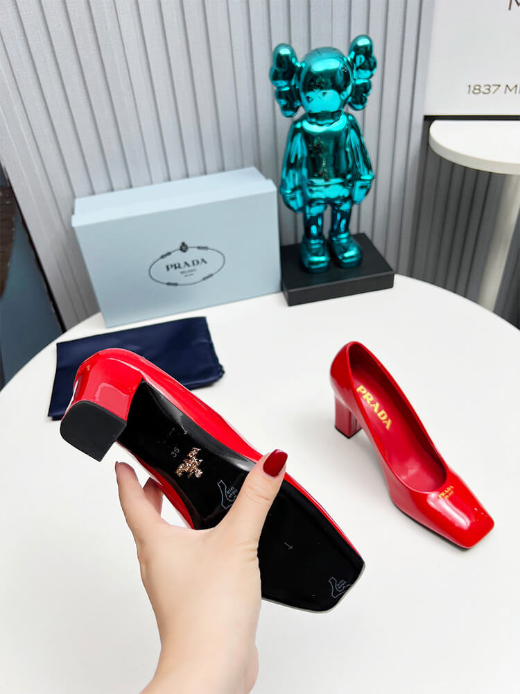 Pra*a Patent Leather Pumps 85mm