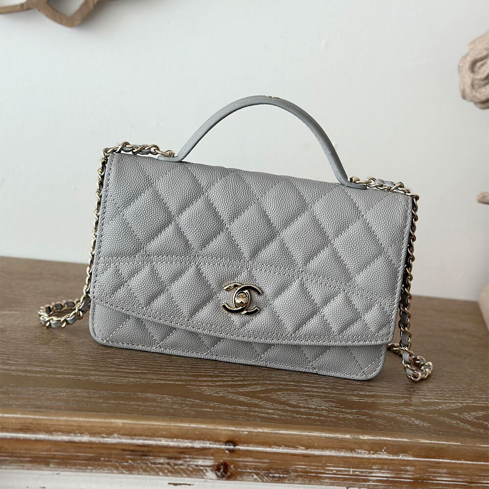 Ch**el Clutch With Chain(high-end grade)