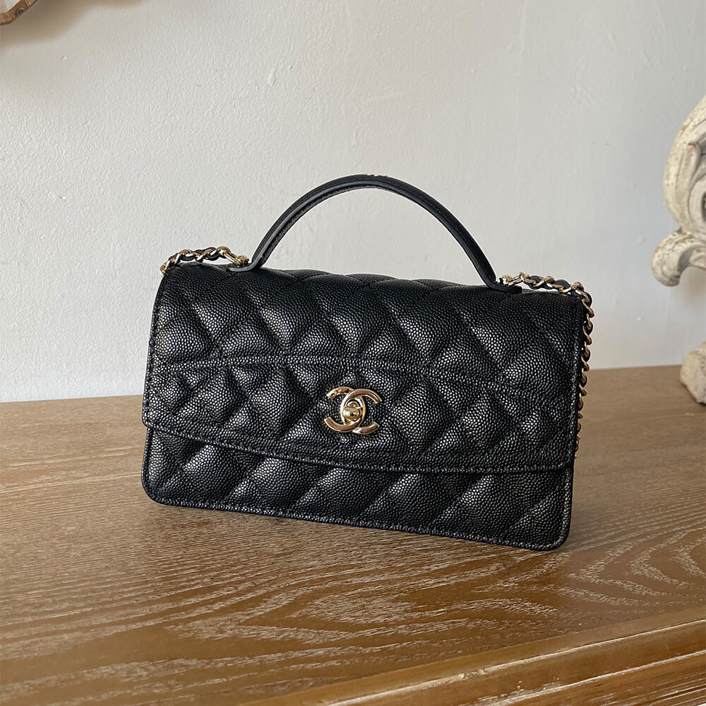 Ch**el Clutch With Chain(high-end grade)