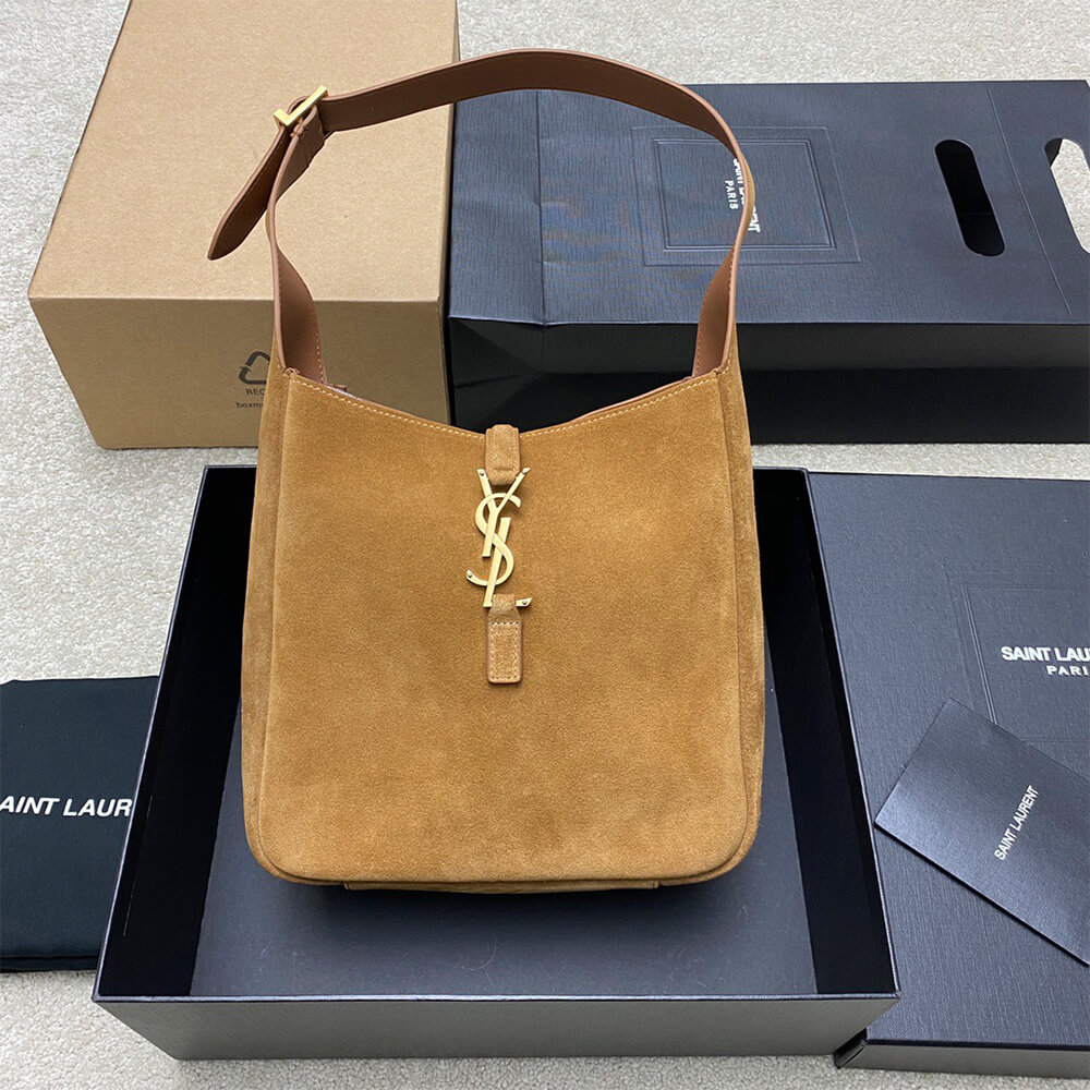 Y51 le 5 a 7 S*pple small suede