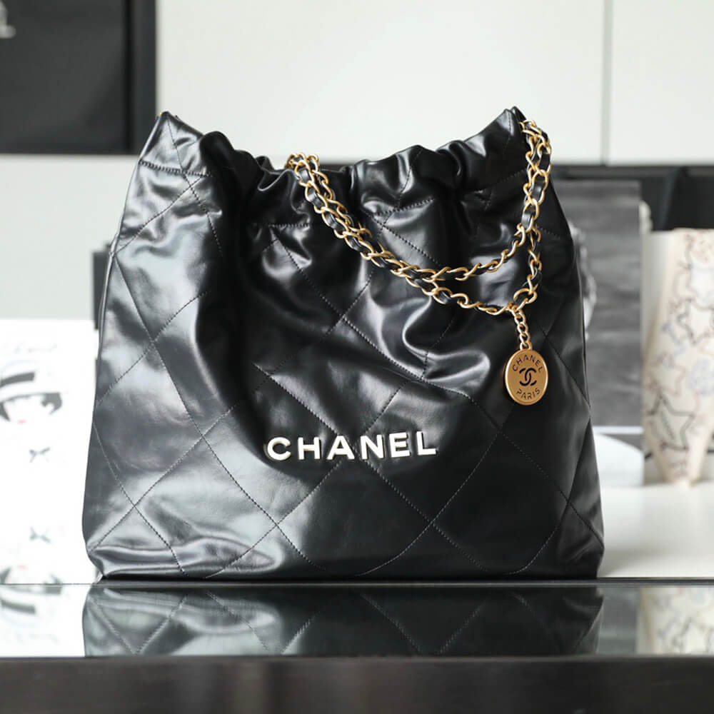 Ch**el 22 HANDBAG(high-end grade)