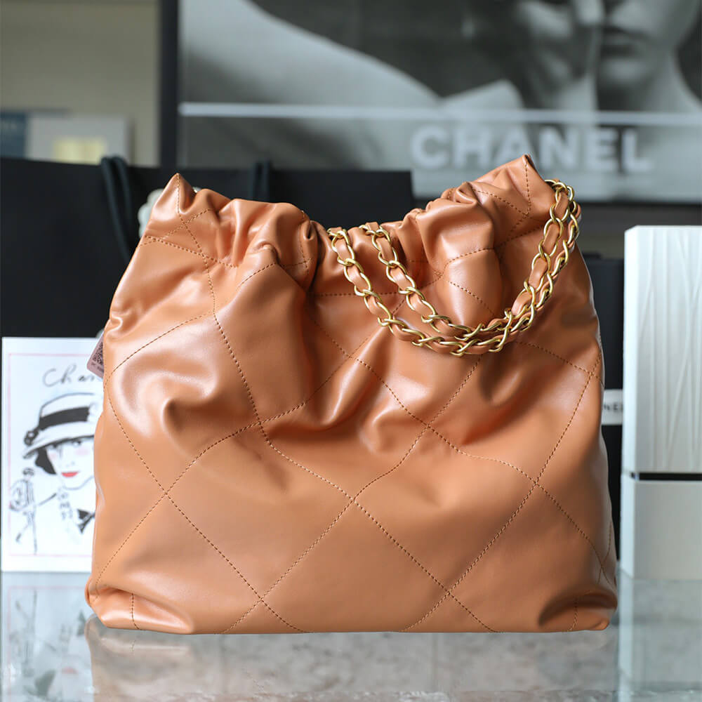 Ch**el 22 SMALL HANDBAG(high-end grade)