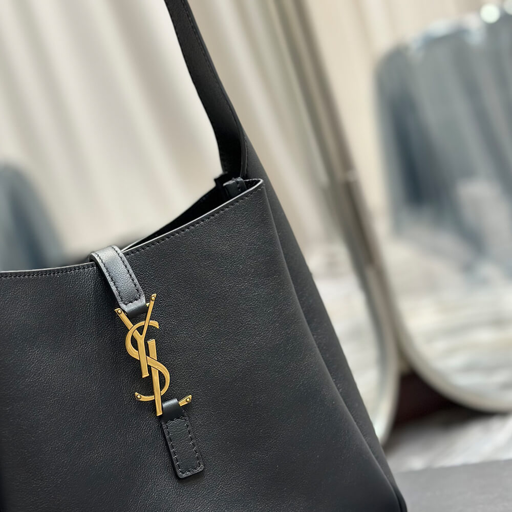 SMALL LE 5 À 7 S*pPLE IN SMOOTH LEATHER(HIGH-END GRADE)