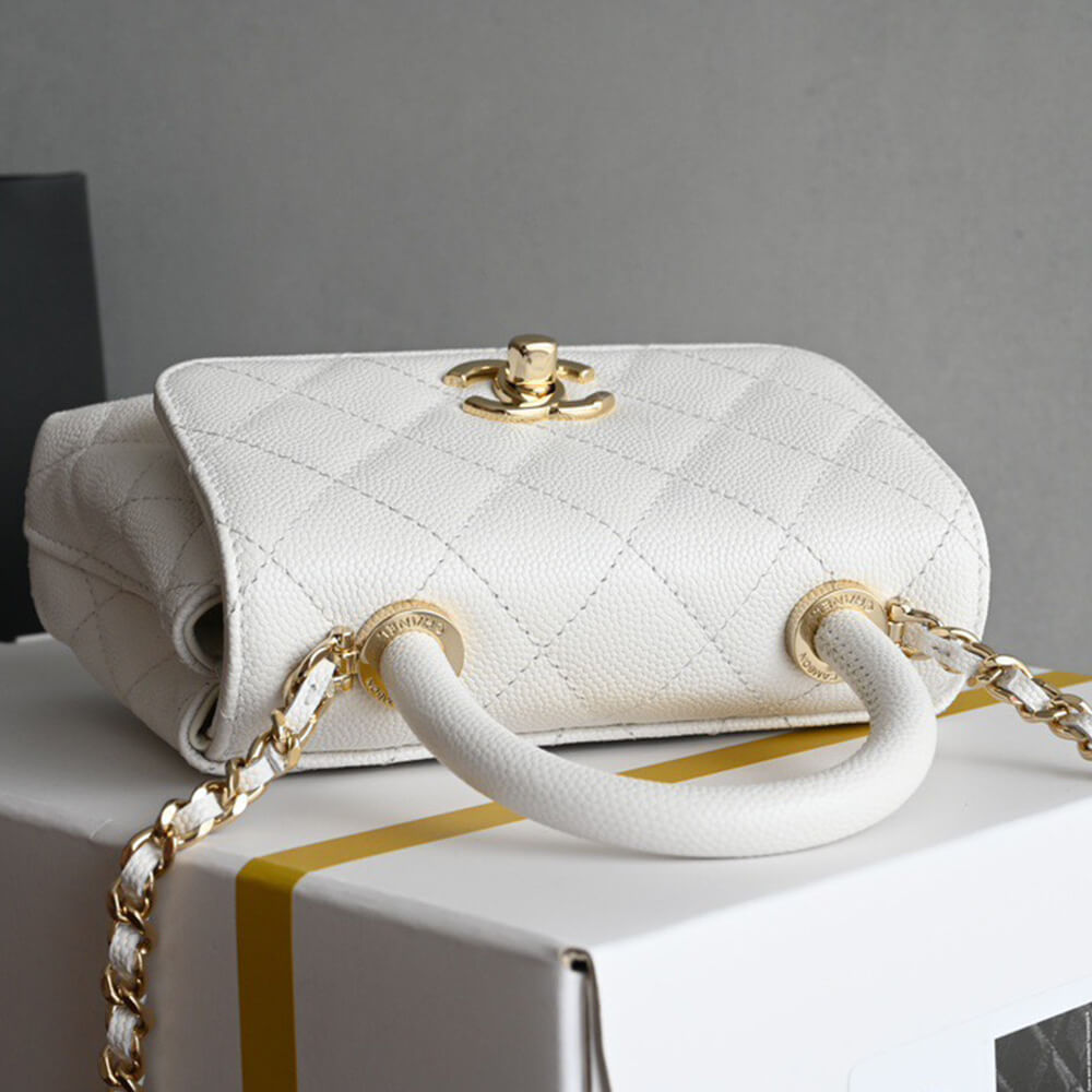 Ch**el Clutch with Chain(HIGH-END GRADE)