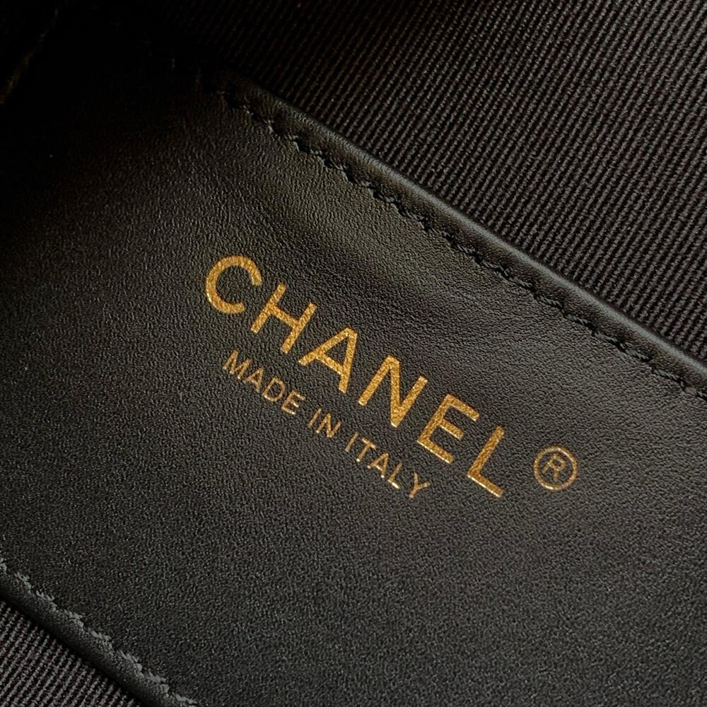 Ch**el 25C LARGE HOBO(high-end grade)