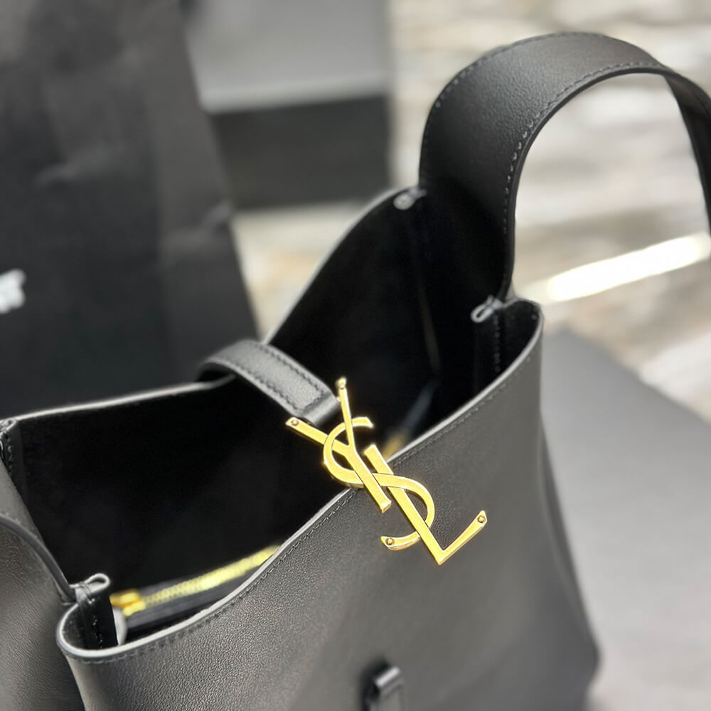 SMALL LE 5 À 7 S*pPLE IN SMOOTH LEATHER(HIGH-END GRADE)