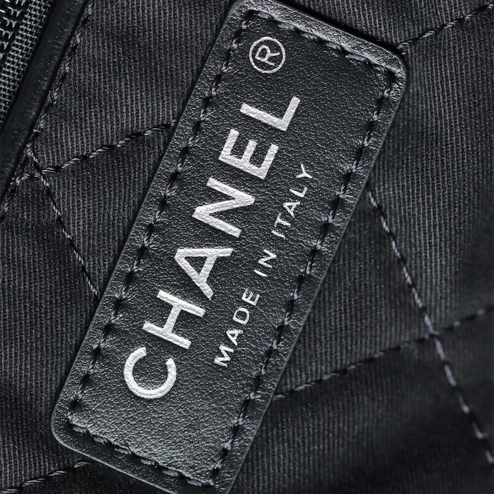 Ch**el 22 HANDBAG(high-end grade)